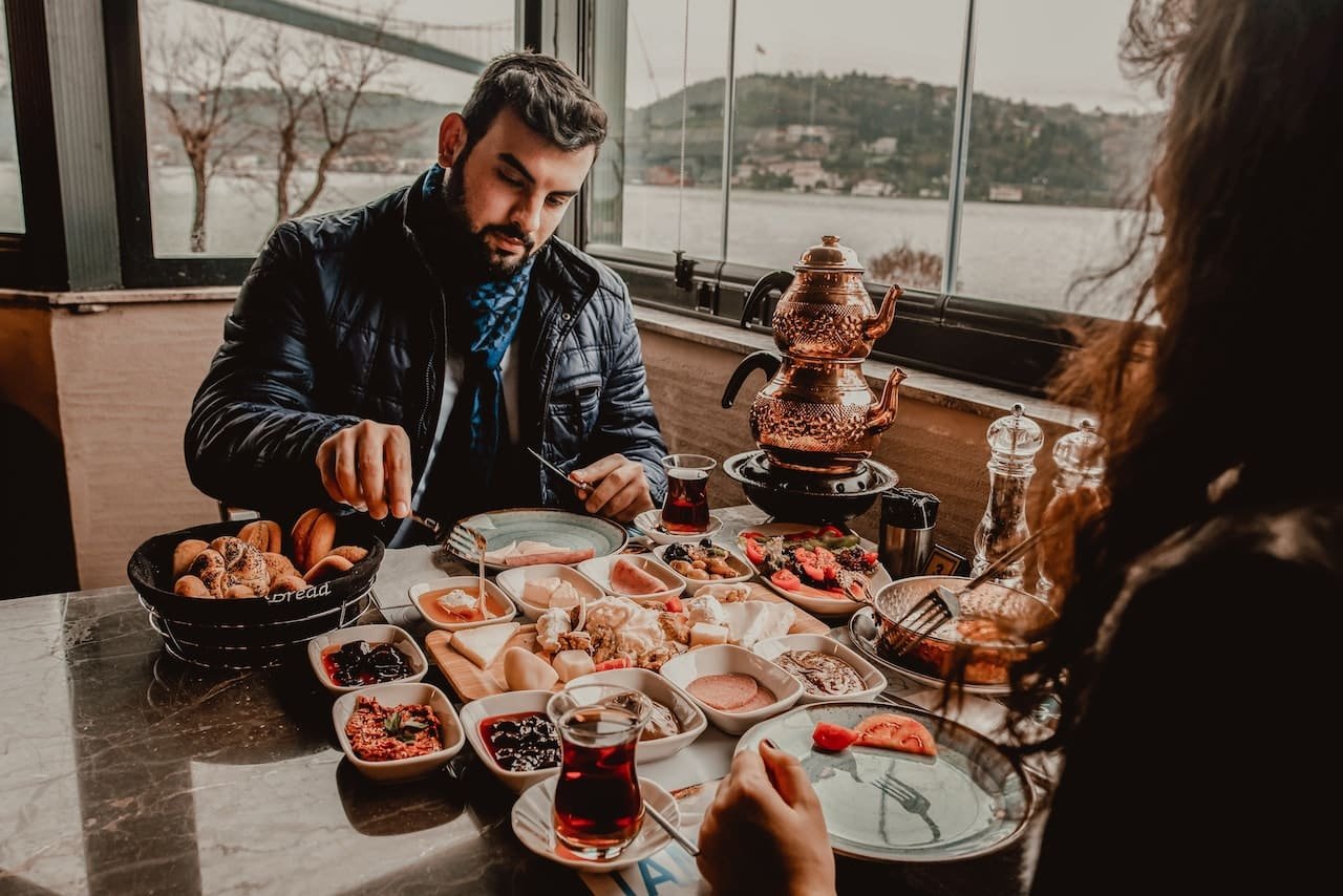 pexels-şemsi-belli-16557597